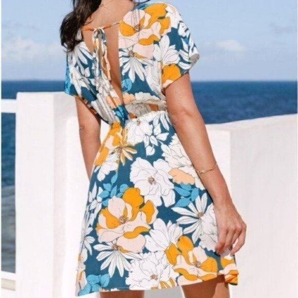 NWT Floral Print Bathing Suit Coverup Mini Dress Size XS Blue White Yellow - Picture 2 of 7